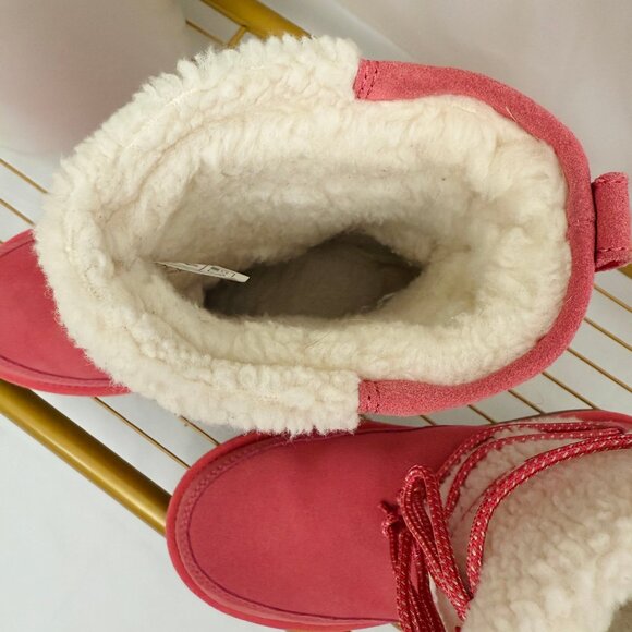 Koolaburra by UGG Michon Short Fashion Boot Size 4 Kids! - Picture 8 of 13